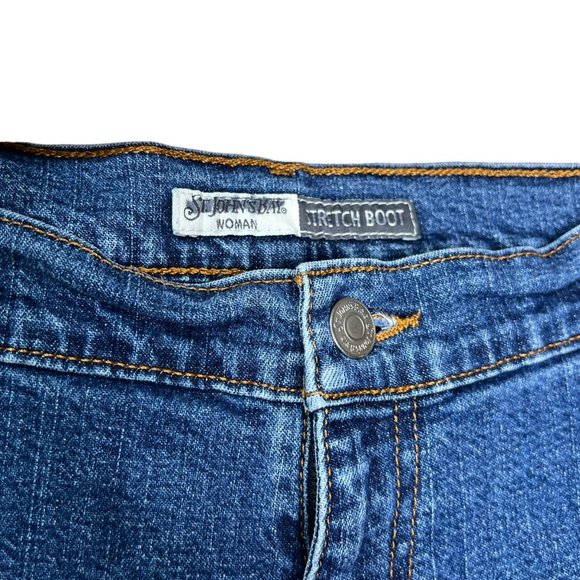 St. John’s Bay Women’s Stretch Book Cut 5 Pocket Blue Jeans Size 16 - Picture 2 of 9